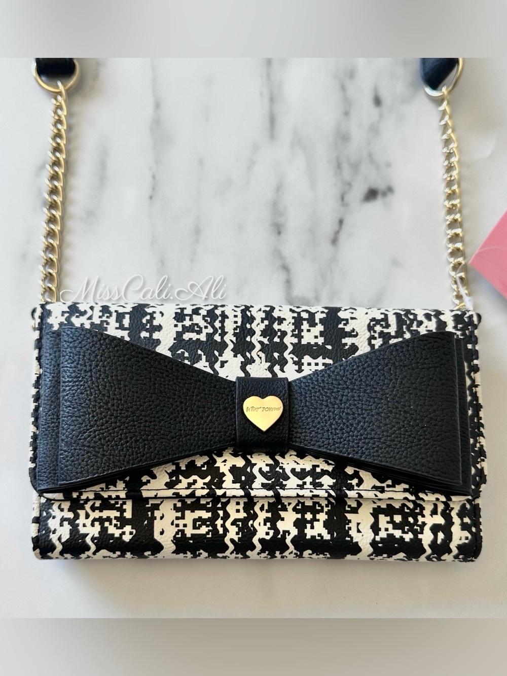 NWT BETSEY JOHNSON Black White Bow Wallet on a String Crossbody